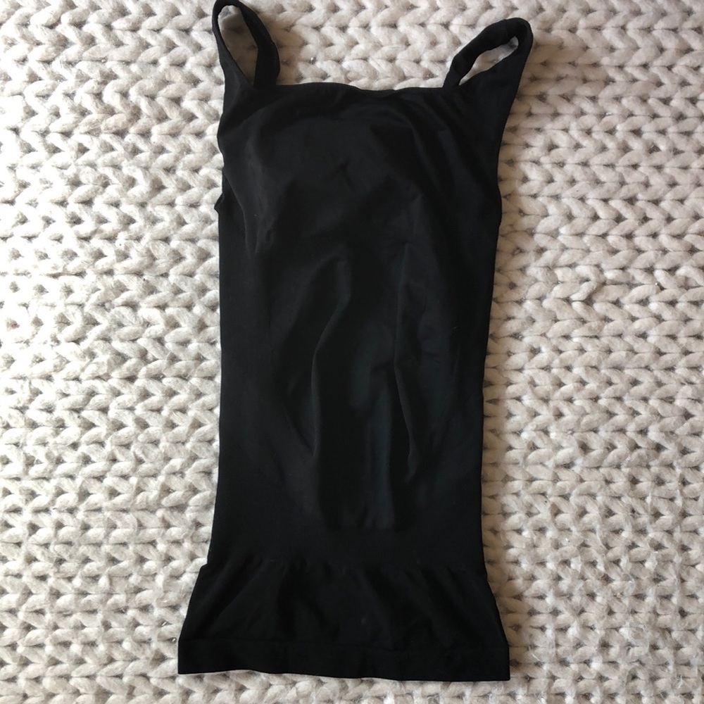 Maternity Blanqi everyday maternity belly support tank top